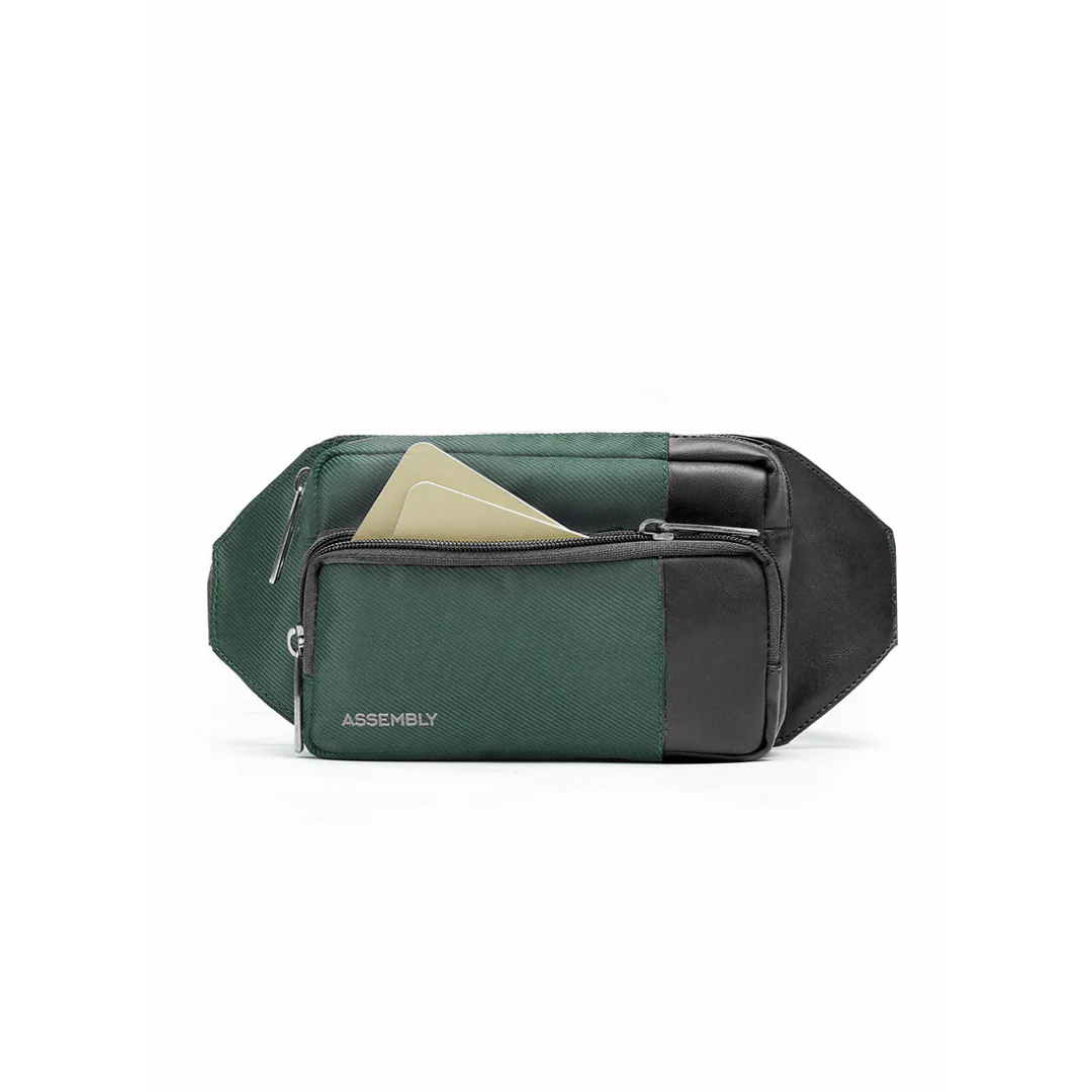 Assembly Flux Fanny Pack
