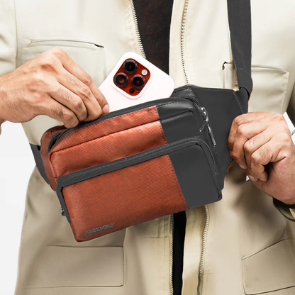 Assembly Flux Fanny Pack